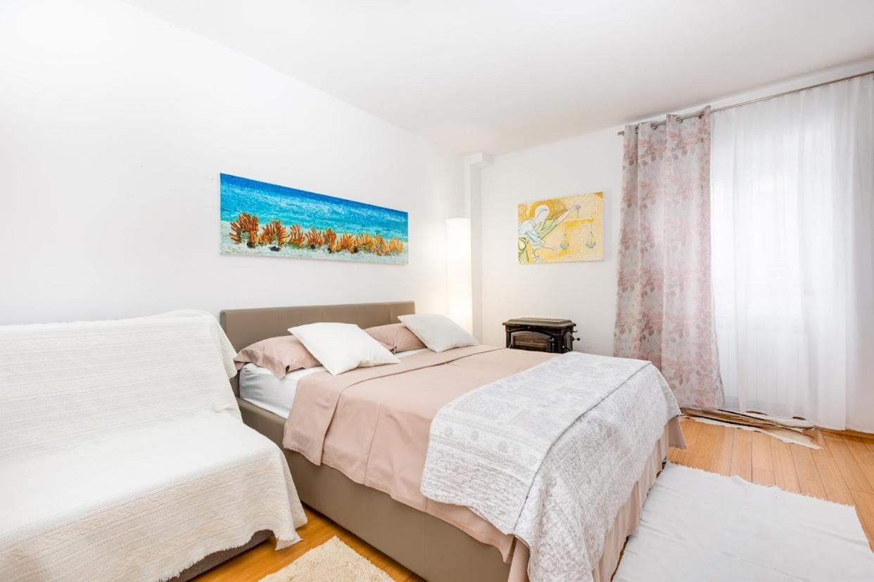 פונאנט Apartment Anton מראה חיצוני תמונה