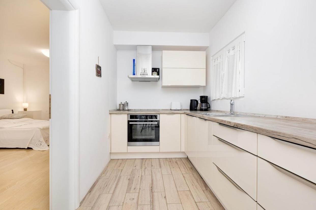 פונאנט Apartment Anton מראה חיצוני תמונה