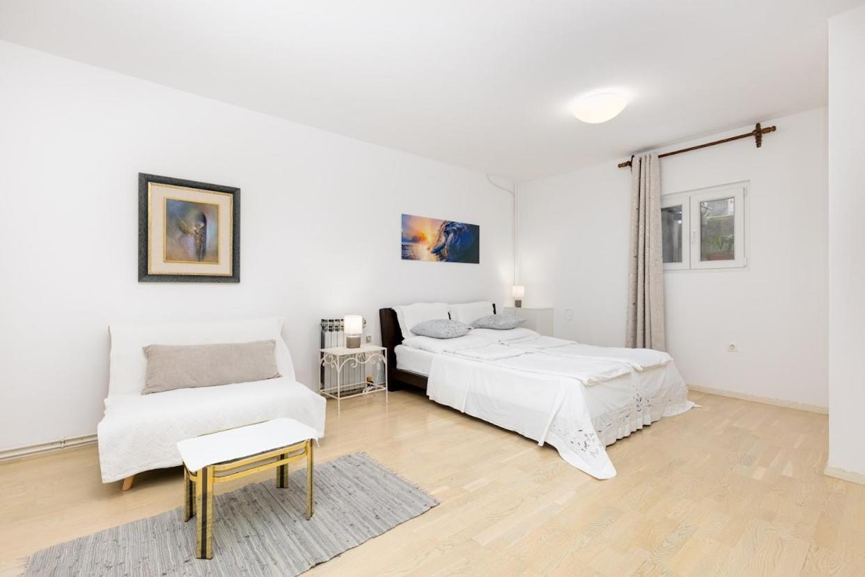 פונאנט Apartment Anton מראה חיצוני תמונה